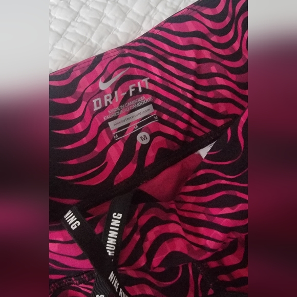 Nike Epic Lux Running Crop Tights Size M - Picture 2 of 5